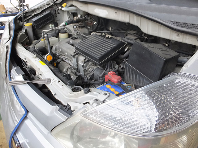 車のエアフィルター エアクリーナー の交換時期の目安とは 車検や修理の情報満載グーネットピット