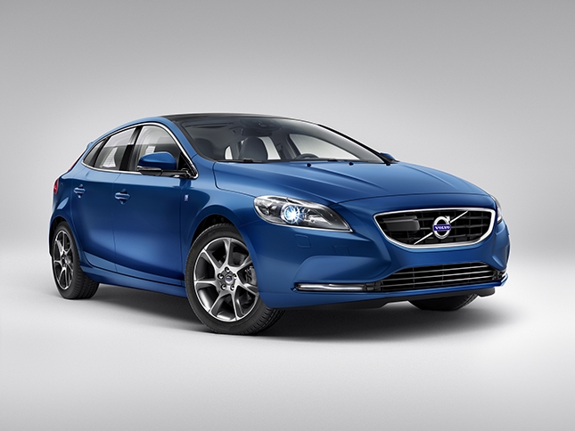 ボルボ V40に内外装に特別装備を採用した300台限定車設定15 中古車なら グーネット