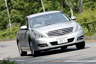 日産 ティアナ