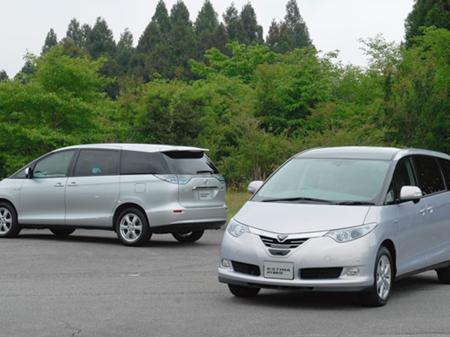 トヨタ エスティマハイブリッド 新車紹介 中古車なら グーネット