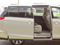 トヨタ エスティマ（スライドドア）