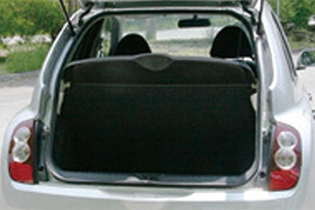 日産 マーチ 12SR（テールゲート）