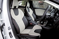ボルボ V40 クロスカントリー（インテリア）