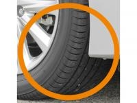 レクサス CT200h（タイヤとホイールのチェック）