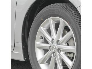 レクサス CT200h（縁と奥も覗いてチェック1）