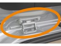 レクサス CT200h（開口部も慎重にチェック1）