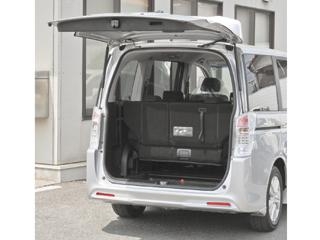 ホンダ ステップワゴン スパーダ（テールゲートのチェック1）