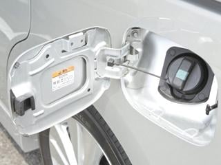 ホンダ ステップワゴン スパーダ（リアフェンダーのチェック2）