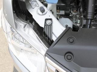 ホンダ ステップワゴン スパーダ（前部の必須チェックポイント2）