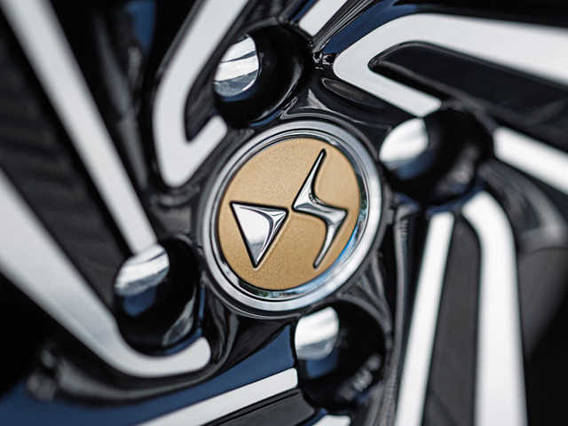 シトロエン、新ブランド｢DS Automobiles｣を日本で展開