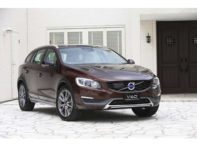 【ボルボ】「V60 クロスカントリー」が発売【価格・エクステリア】