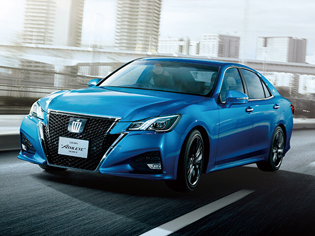 2015年式　トヨタ クラウン アスリートS- T（8速AT）