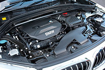 BMW X1（エンジン）