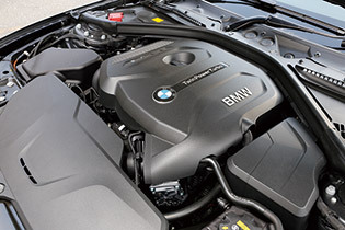BMW 3シリーズ（F30） エンジン