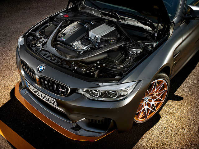 BMW、｢M4 クーペ｣の特別限定車を日本で発売