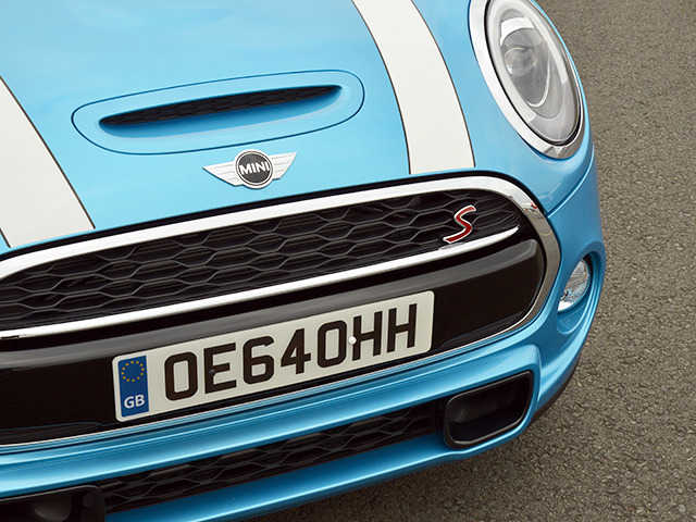 BMWMINI6ǥ˥꡼ǥ륨󥸥