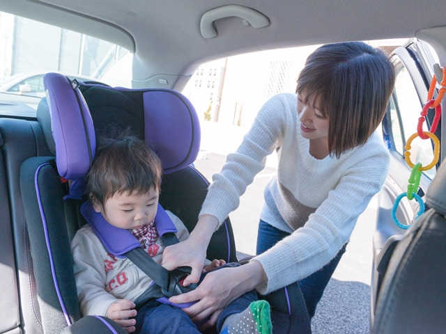 ISOFIX（アイソフィックス）の取付け方と外し方 | 中古車なら【グー