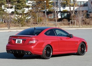 メルセデス・ベンツ C63 AMGクーペ