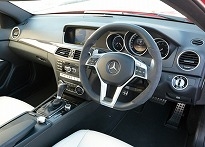 メルセデス・ベンツ C63 AMGクーペ コックピット