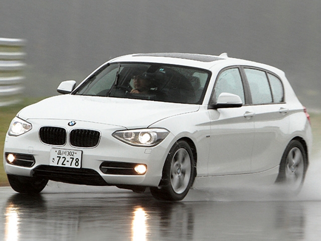 BMW 1꡼ ݡȡ2011ǯ12