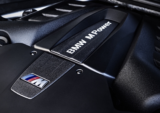 X6M_エンジン