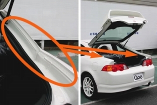 ホンダ インテグラ タイプR(溶接の状態でも修理歴がわかる)