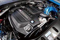 BMW X4 M40i（エンジン）