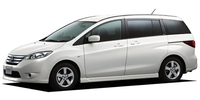 日産ラフェスタとプレサージュの燃費や乗り心地等の違いを徹底比較してみた
