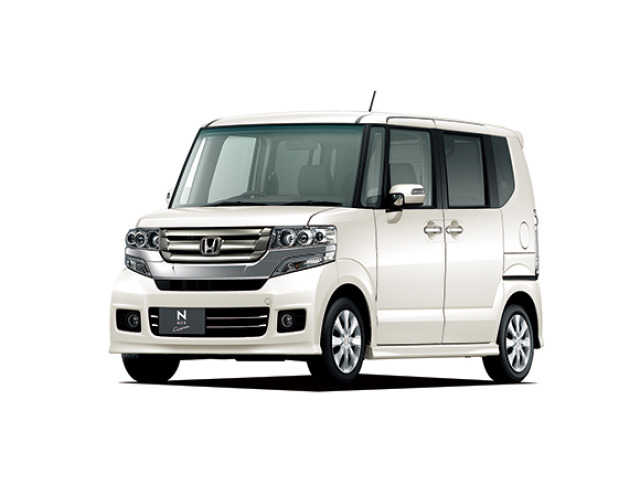 ホンダN BOXカスタムとステップワゴンの燃費や乗り心地等の違いを