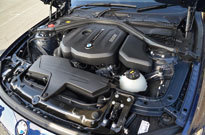 BMW 318i（エンジン）
