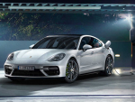 ポルシェ、｢パナメーラ ターボ｣のハイブリッドモデルを発売