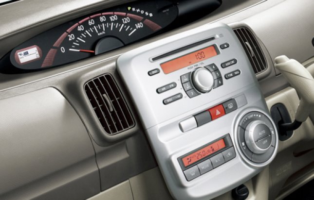 2代目 タント L370系(2007年~2013年)