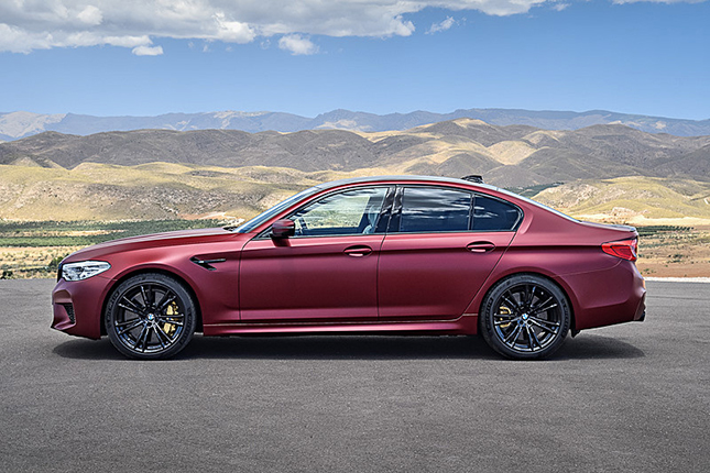 BMW M5