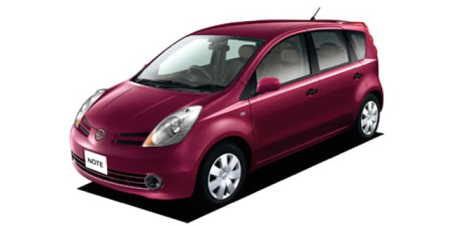 初代 ノート E11系(2005年~2012年)