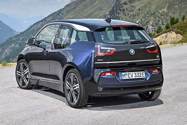 i3