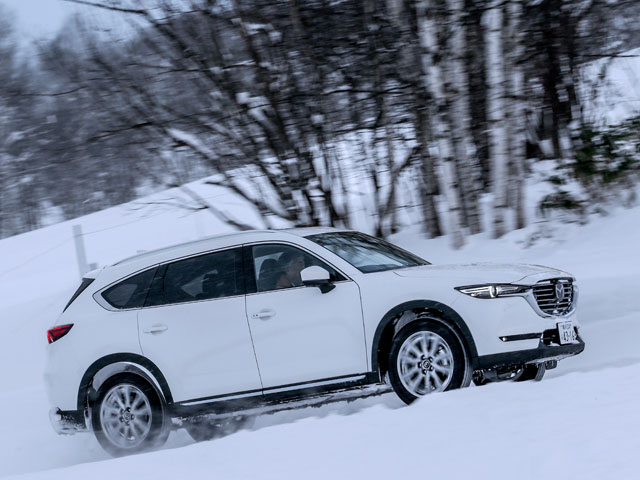 MAZDA CX-8北海道雪上ドライブ | 中古車なら【グーネット】