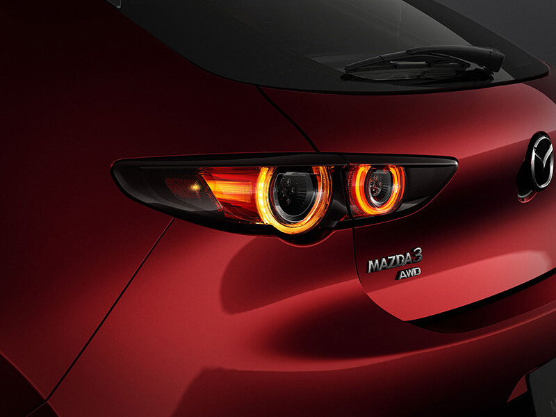 MAZDA3・5ドアハッチバックのリアランプ画像