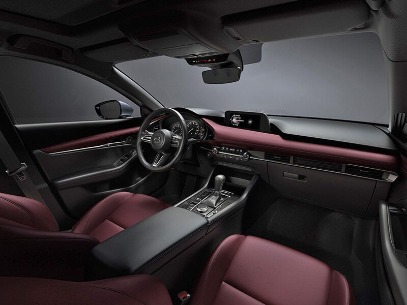 新型MAZDA3・インテリアの画像