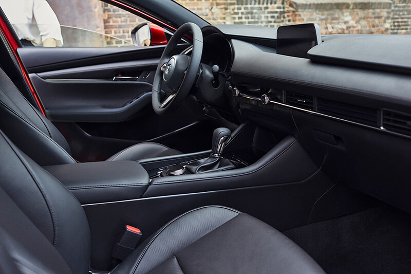 新型MAZDA3・インテリアの画像