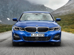 BMW、プレミアム・スポーツ・セダン「３シリーズ」予約受注開始