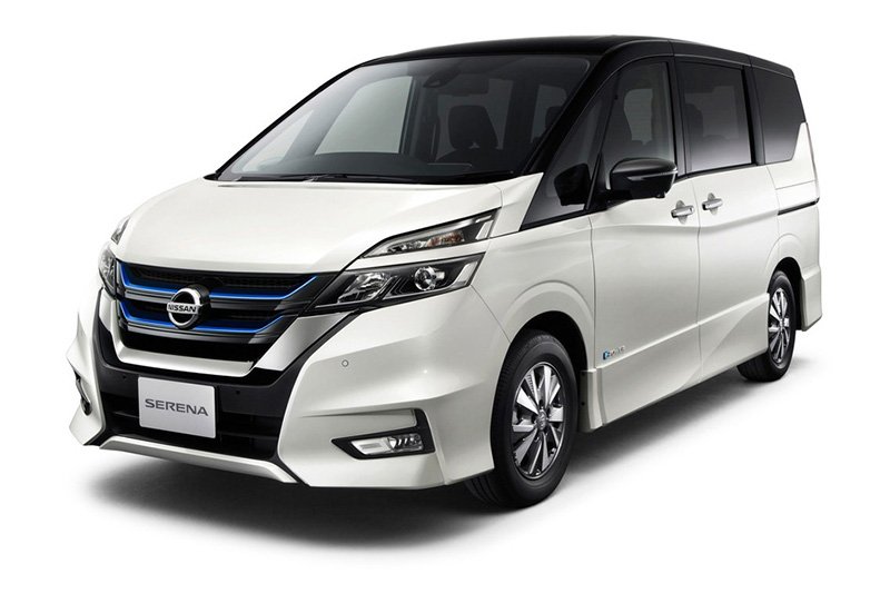 日産 セレナ（現行型）の画像
