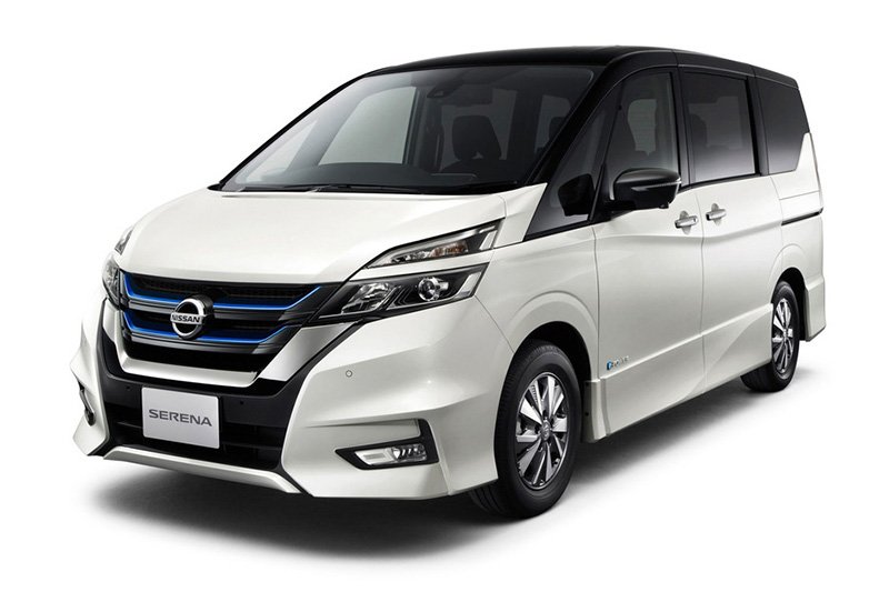 日産 セレナ（現行型）の画像