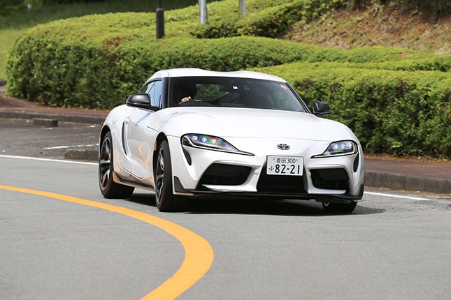 スープラ RZ走行イメージ