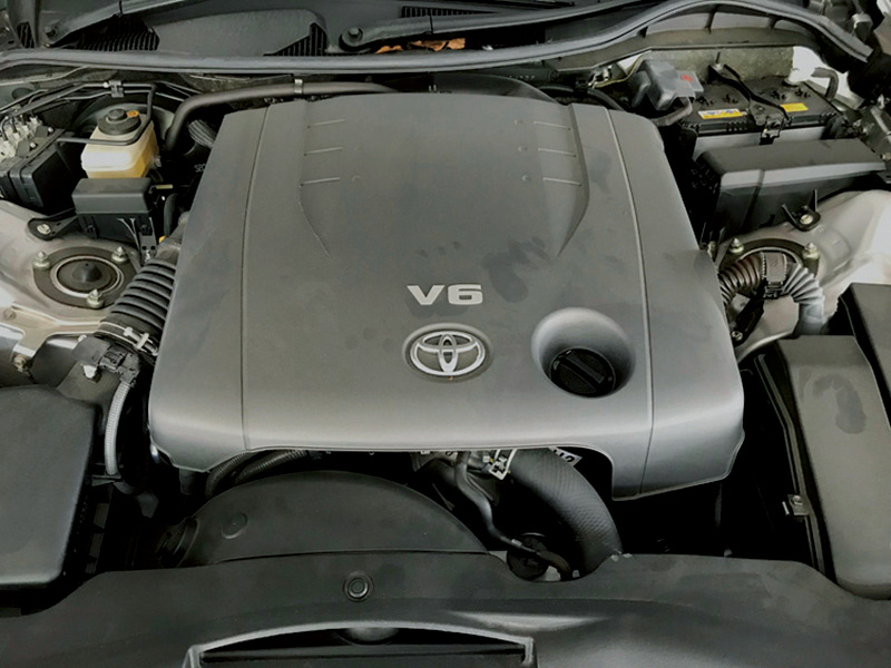 V6エンジンの画像