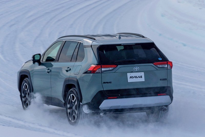 RAV4走りの画像