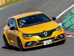 RENAULT MEGANE R.S. TROPHY メガーヌルノー・スポールトロフィー