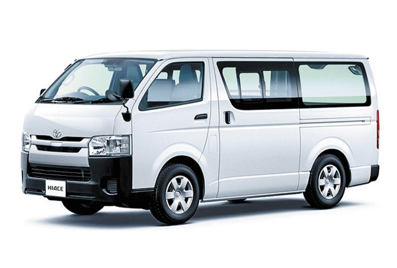 トヨタ ハイエースバン（現行型）の画像