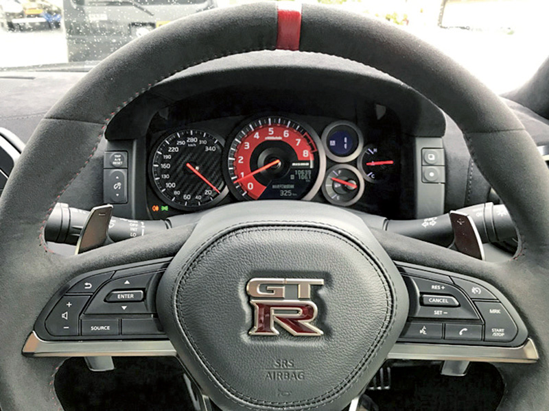 運転席のイメージ