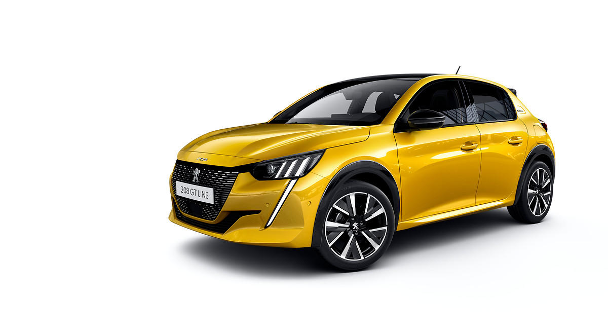 より伸びやかでスポーティなシルエットをとなった新型208