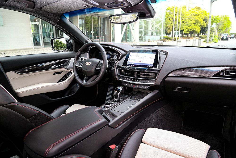 新型キャデラック CT5のインテリア